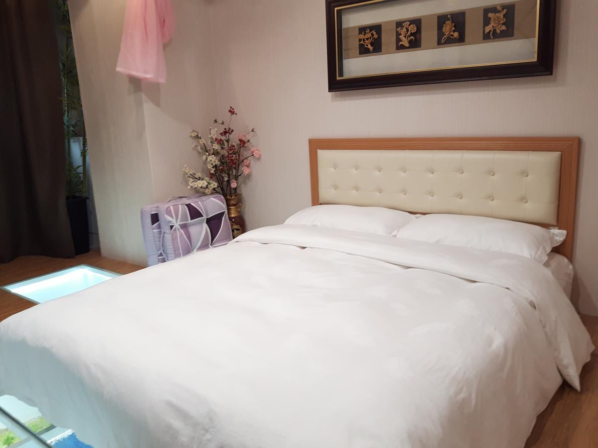 Hase Spring Leilighet Tainan Eksteriør bilde